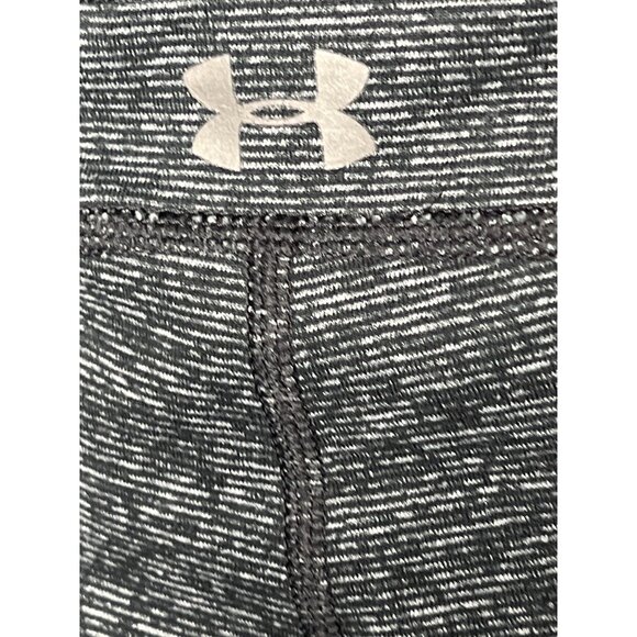 Under Armour Medium Gray Black Cropped Yoga Leggings - Picture 10 of 12